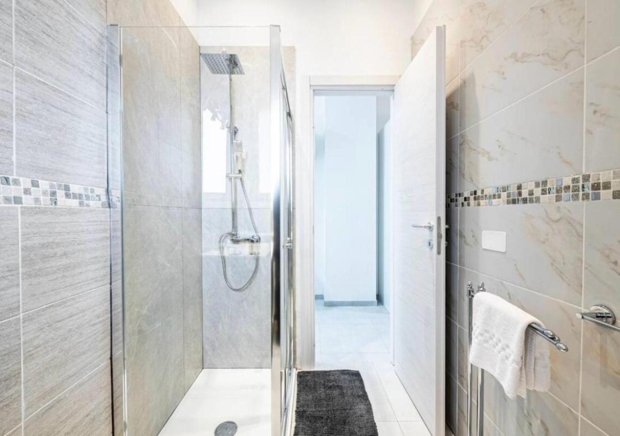 La Suite Di Tommy Con Parcheggio Privato Florencia Exterior foto